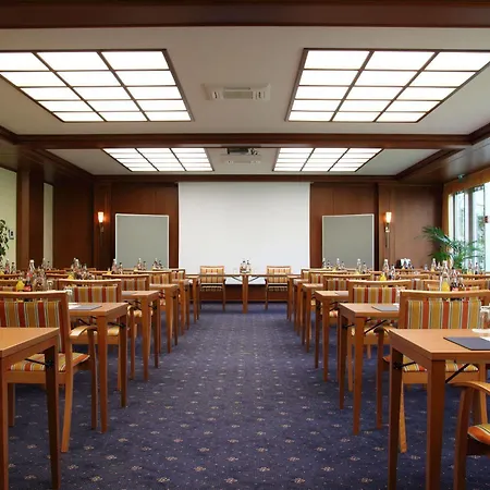 Hotel am Schlosspark Zum Kurfürst 